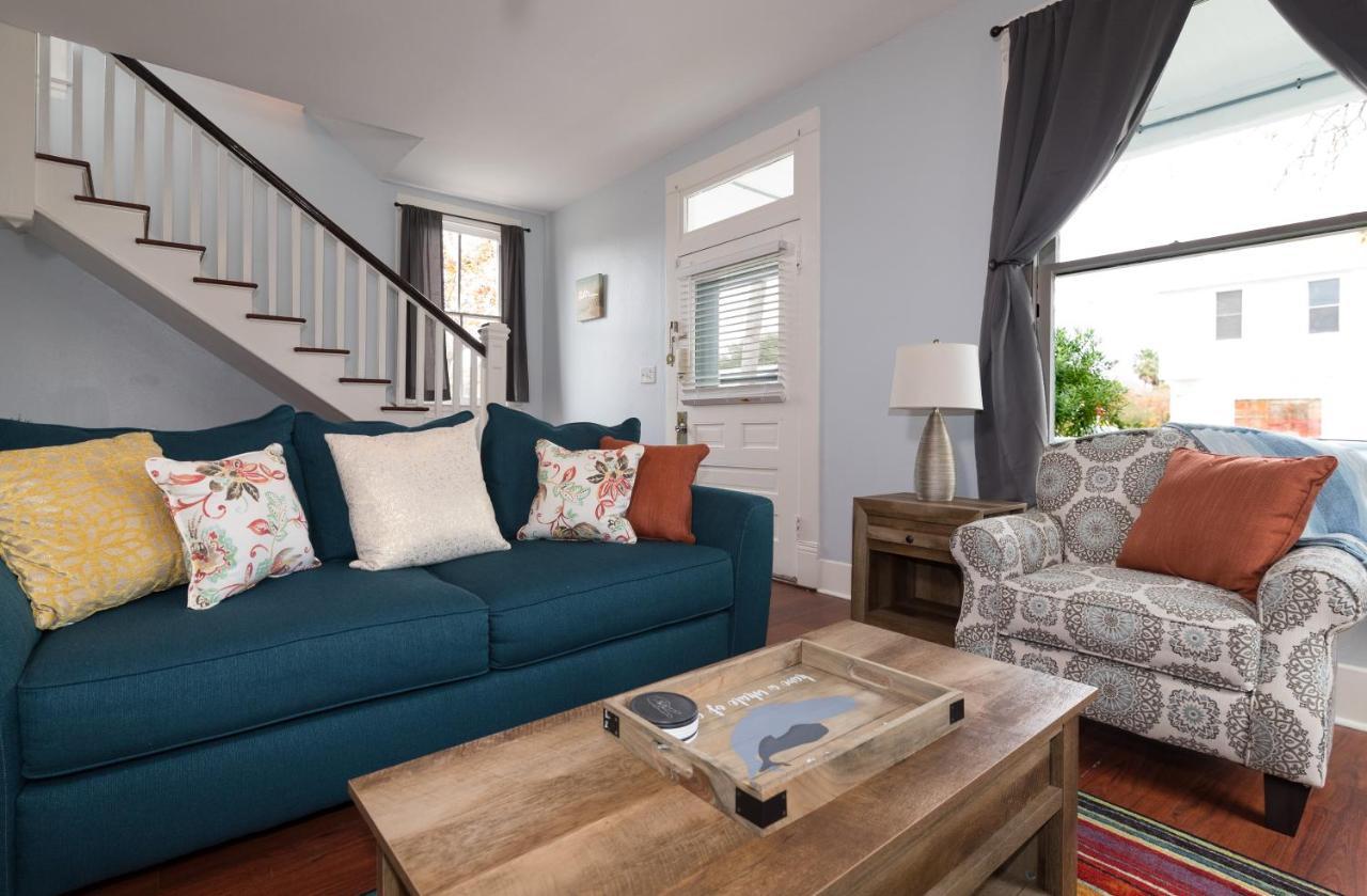 Beautiful Two-Story In Central Galveston, Short Walk To Beach, Near Downtown! | Seas The Breeze Villa Exterior foto